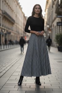 Flowing High Waist Check