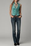 Versatile Fitted Tank Top for Casual and Vacation Wear