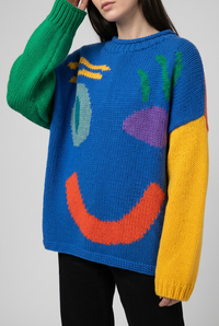 Blue multicolor smiley jumper in 2:3 studio style