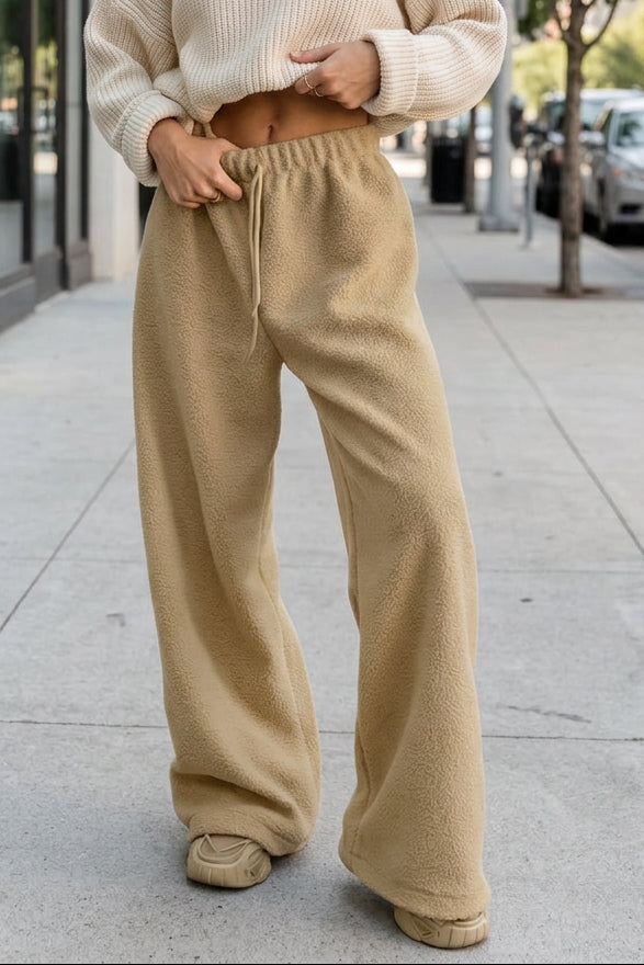 Relaxed Wide-Leg Pants