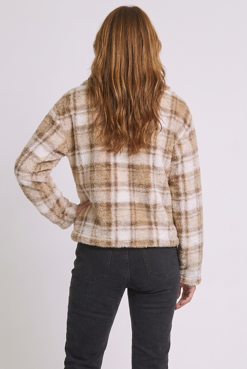 Edie jacket back view in 2:3 portrait