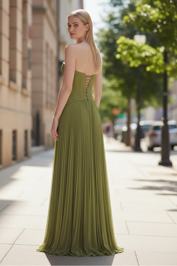 Flowing Halter Neck Maxi Dress