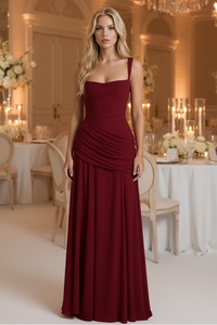 Maxikleid mit Raffungen