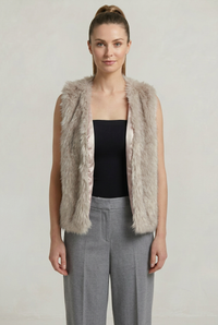 Light grey-beige Nancy gilet, front view