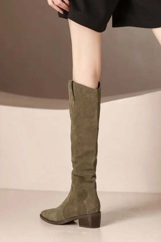 Stiefeletten mit Rüschen