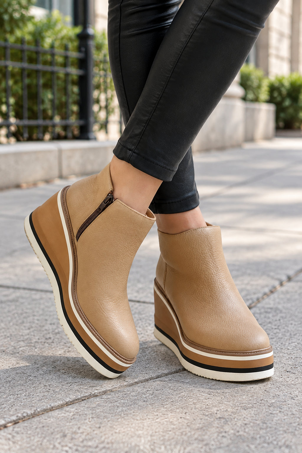 Fit Wedge Heel Ankle Boots