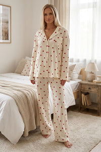 Langärmliges Pyjama-Set mit Herzmuster