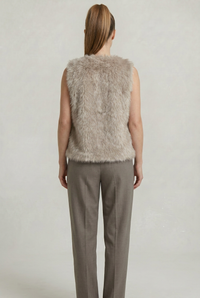 Nancy gilet, closer back view