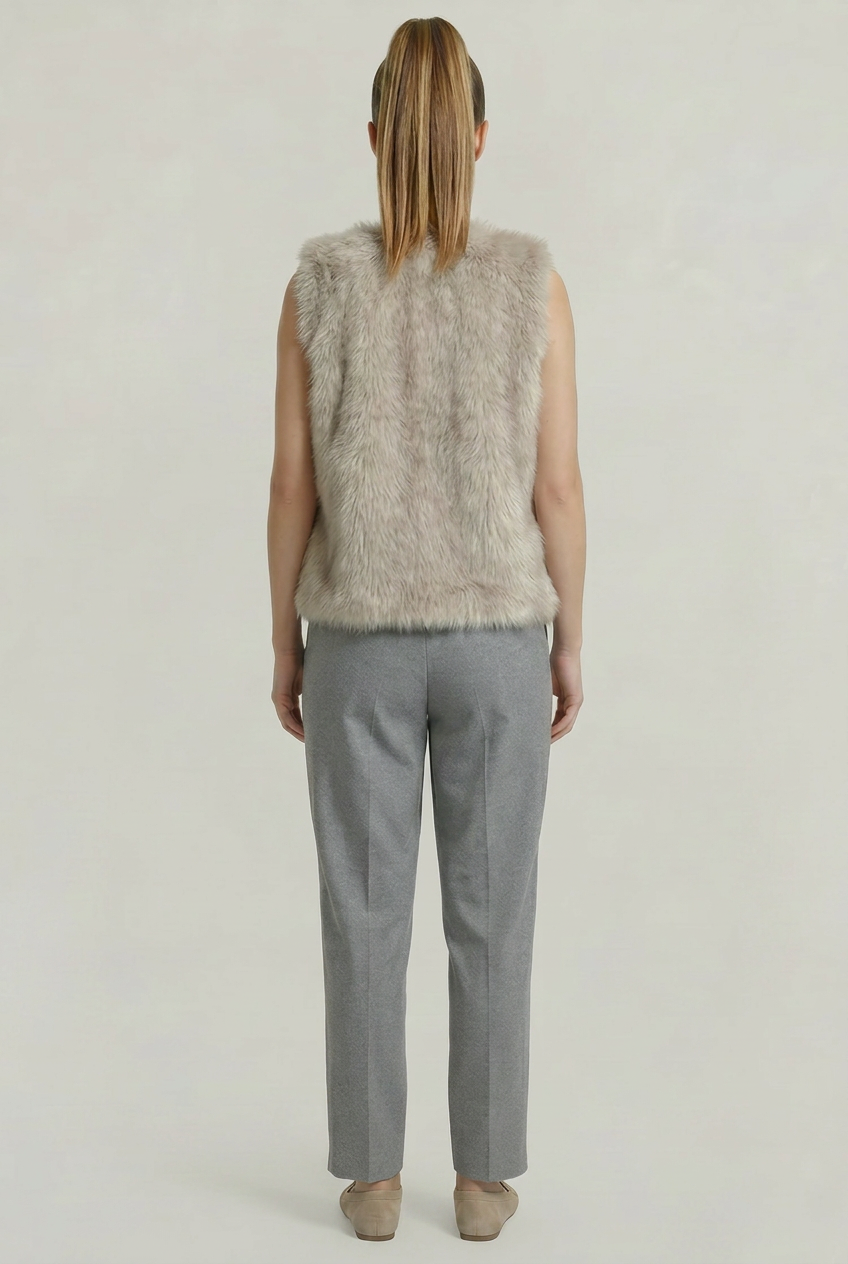 Nancy gilet, full-body back view