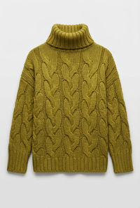 Olive Winnie jumper studio preview
