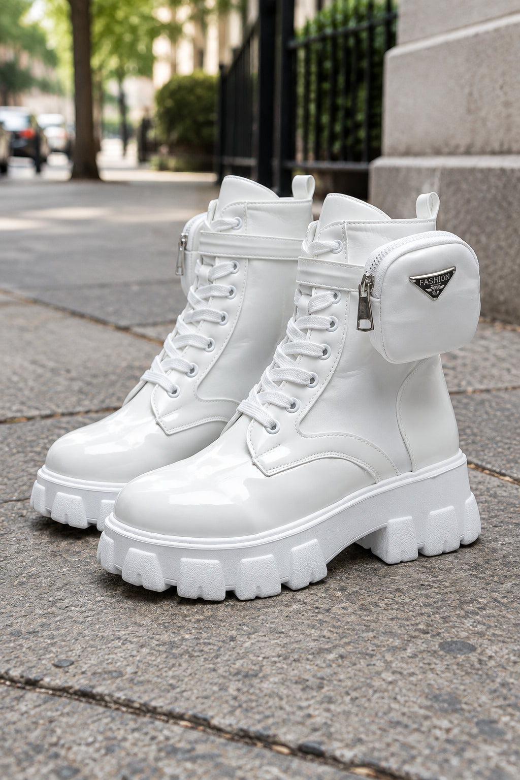 Lace-Up Platform Ankle Boots for Bold Everyday Style