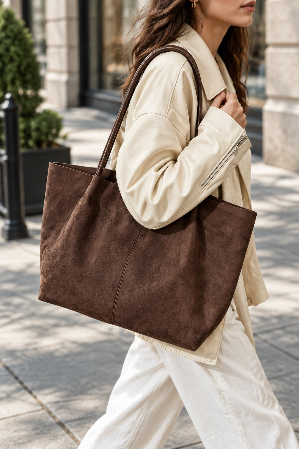 Versatile 2-in-1 Handbag for Modern Everyday Carrying