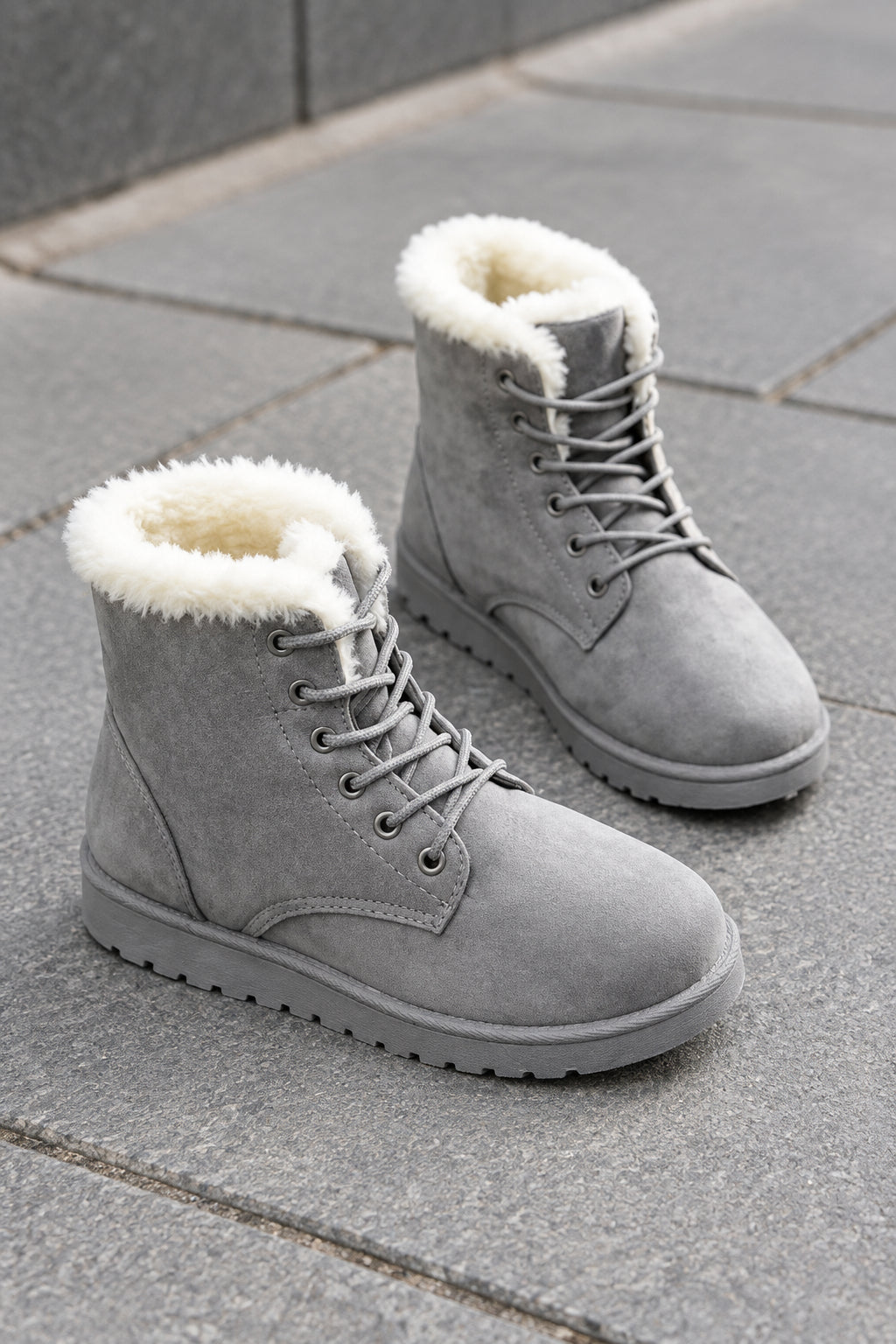 Warm Lined Boots for Everyday Winter Wear