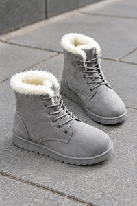 Warm Lined Boots for Everyday Winter Wear