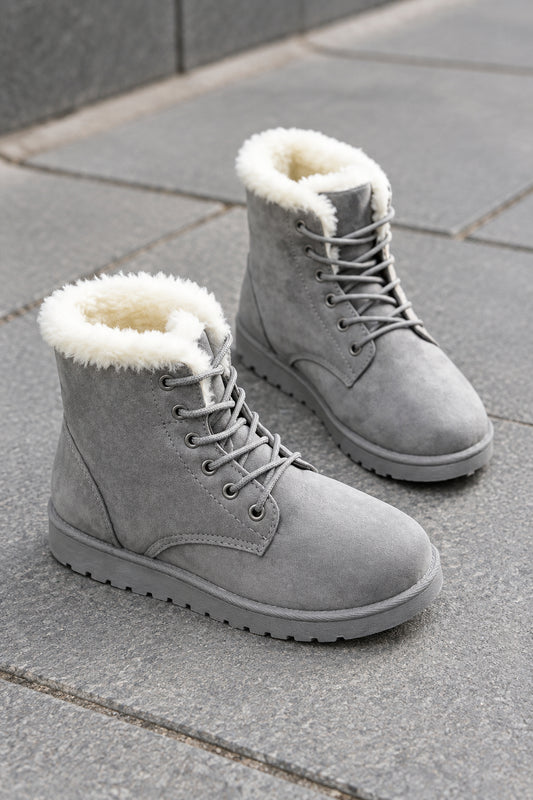 Warm gefütterte Stiefel für den täglichen Wintereinsatz