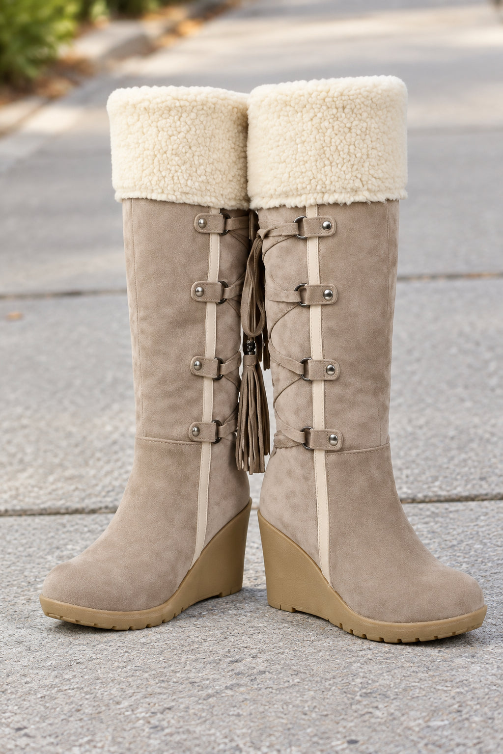 Keilabsatz-Winterstiefel bis zum Knie
